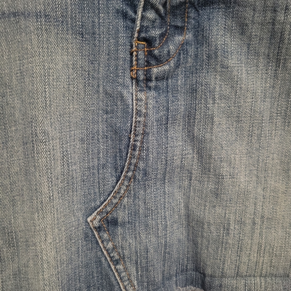 American Eagle Classic denim/jean Skirt, size 6 - Picture 3 of 6